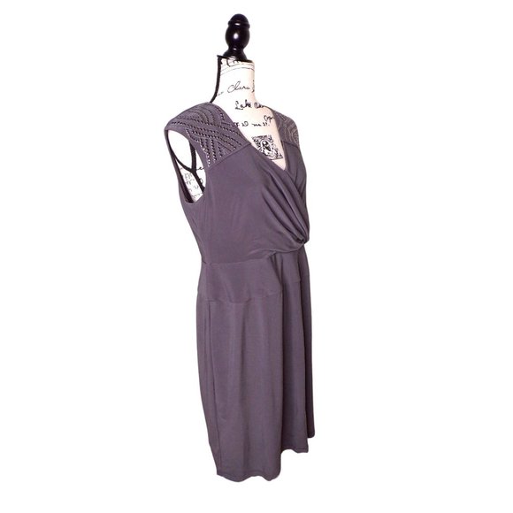 🆕 Adrianna Papell Sequin Studded Cap Sleeve Jersey Dress Gray 12P - Picture 7 of 9